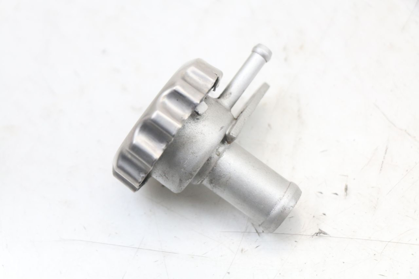 photo de TAPON RADIADOR NECO GPX LC 2T 50 (2014 - 2018) - Otra perspectiva