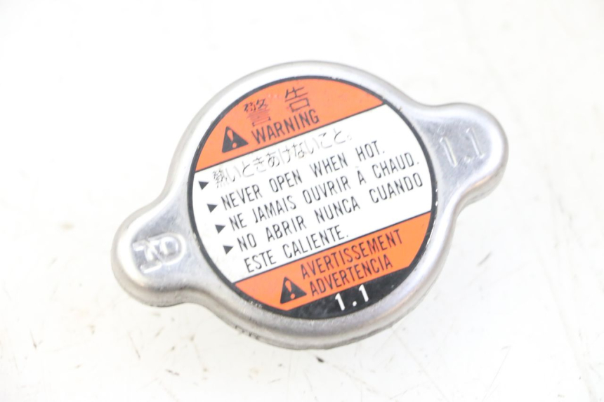 photo de TAPON DE RADIADOR SUZUKI GSR 750 (2011 - 2017) - Vista principal