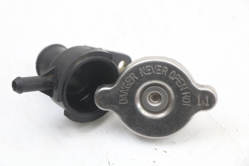 photo de TAPON RADIADOR HYTRACK HY S 4X4 410 (2013 - 2016) - Vista principal