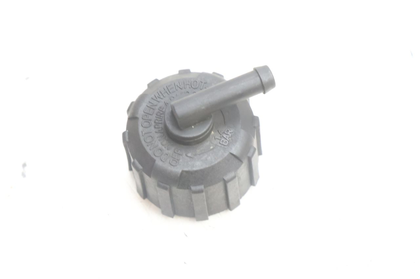 photo de TAPON RADIADOR RIEJU MRT PRO SUPERMOTARD 50 (2007 - 2018) - Detalle de la pieza