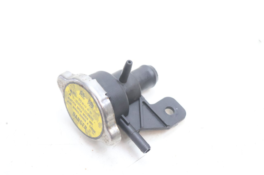 photo de TAPON RADIADOR KYMCO MXU R 250 (2004 - 2010) - Vista principal