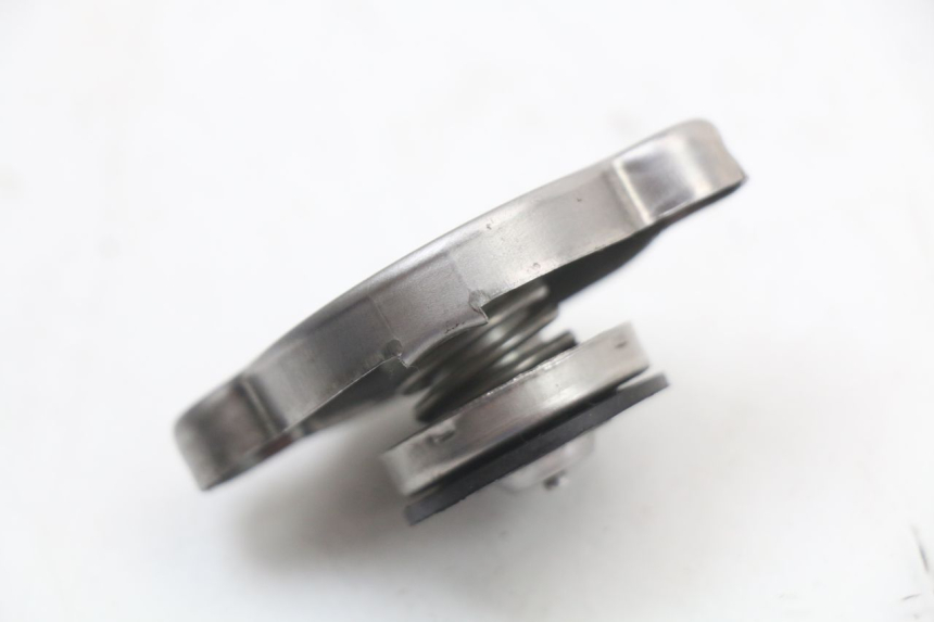 photo de TAPON RADIADOR KAWASAKI NINJA 400 (2018 - 2023) - Detalle de la pieza