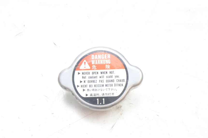 photo de TAPON RADIADOR HONDA SH 125 (2001 - 2003) - Vista principal