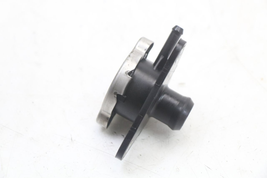 photo de TAPON RADIADOR SUZUKI BURGMAN 125 (2018 - 2021) - Detalle de la pieza