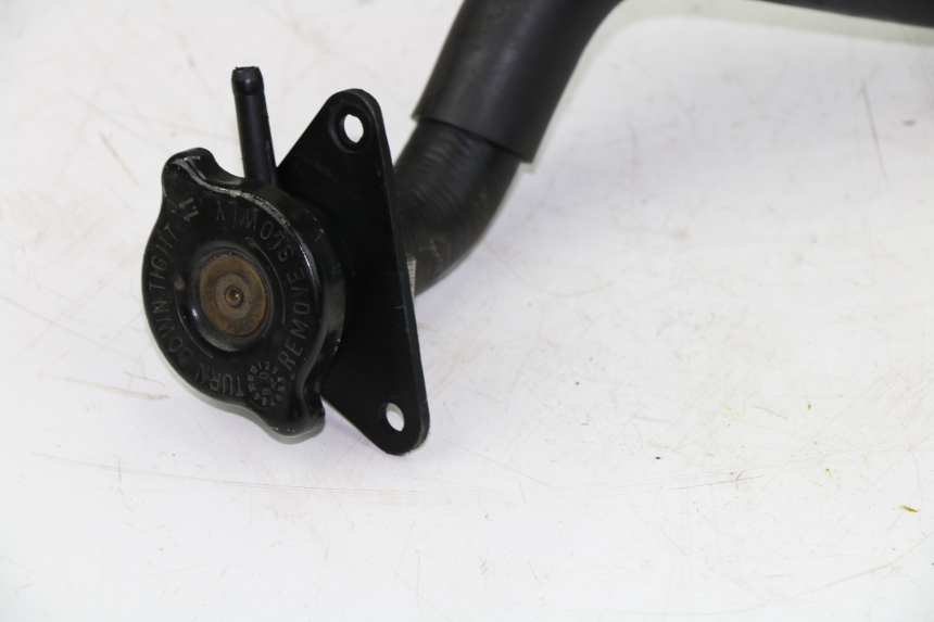photo de TAPON RADIADOR SUZUKI UH BURGMAN 125 (2002 - 2006) - Vista general del producto