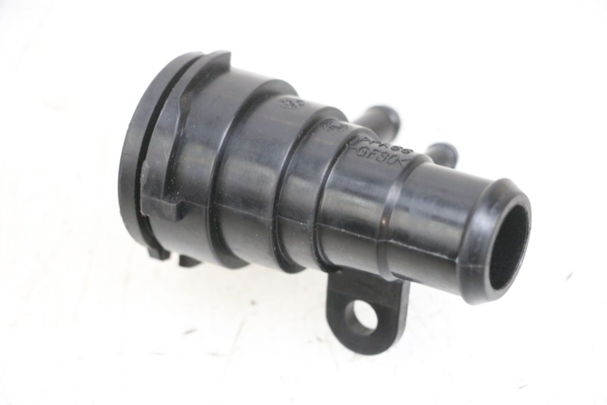 photo de TAPON RADIADOR YAMAHA TRICITY 300 (2020 - 2024) - Detalle de la pieza