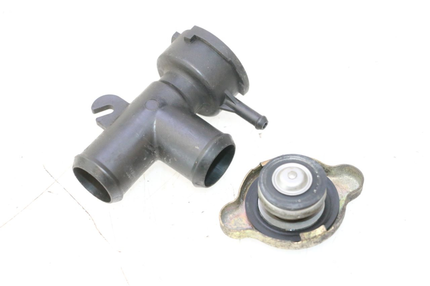 photo de TAPON RADIADOR HONDA VFR FI RC46 800 (1998 - 2001) - Vista principal