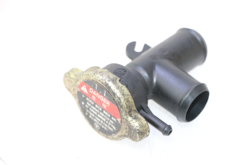photo de TAPON RADIADOR HONDA VFR FI RC46 800 (1998 - 2001) - Detalle de la pieza