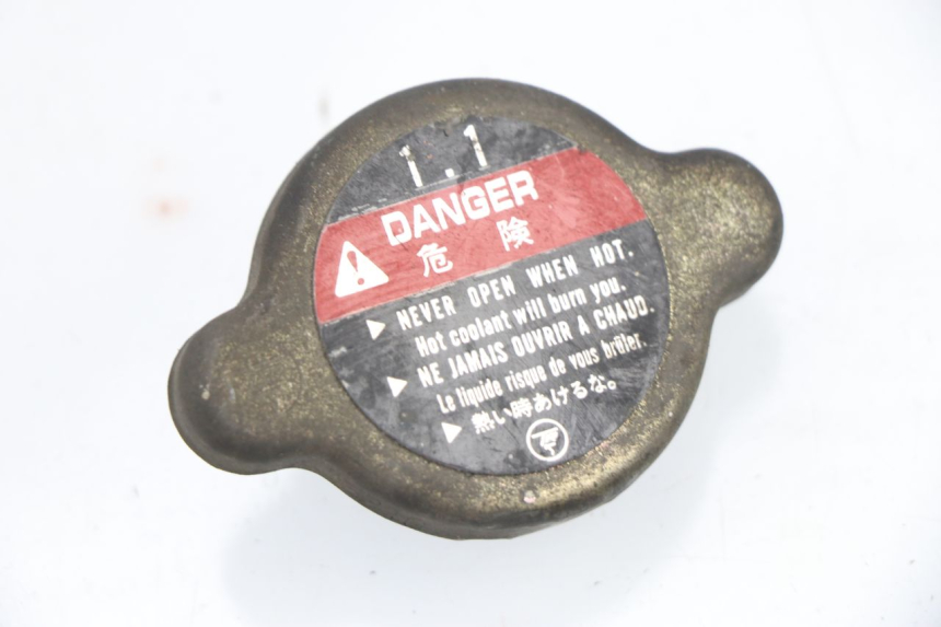 photo de TAPON RADIADOR HONDA VTR F FIRESTORM 1000 (1997 - 2001) - Vista principal