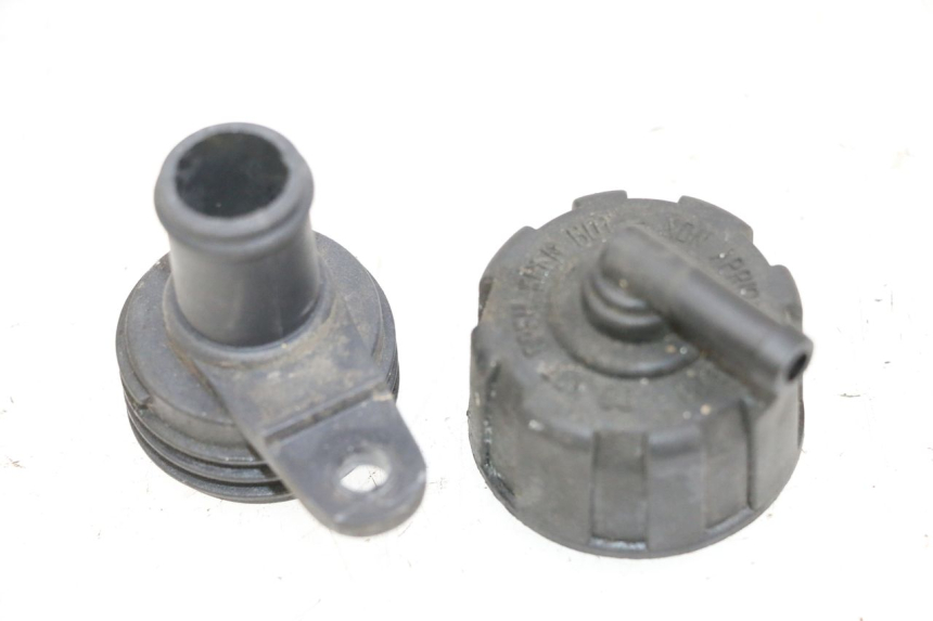 photo de TAPA DEL RADIADOR YAMAHA X-MAX XMAX 125 (2010 - 2013) - Vista principal