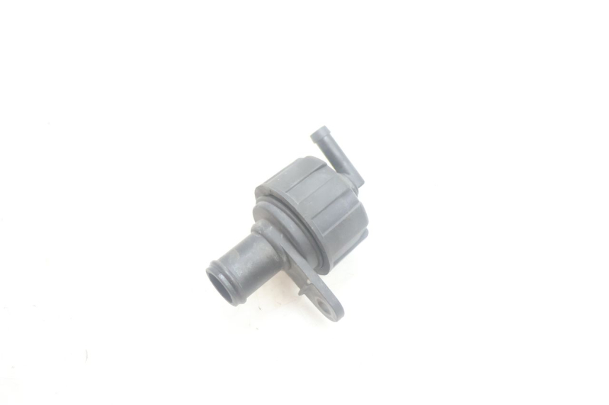 photo de TAPA DEL RADIADOR YAMAHA XMAX X-MAX 125 (2006 - 2009) - Otra perspectiva