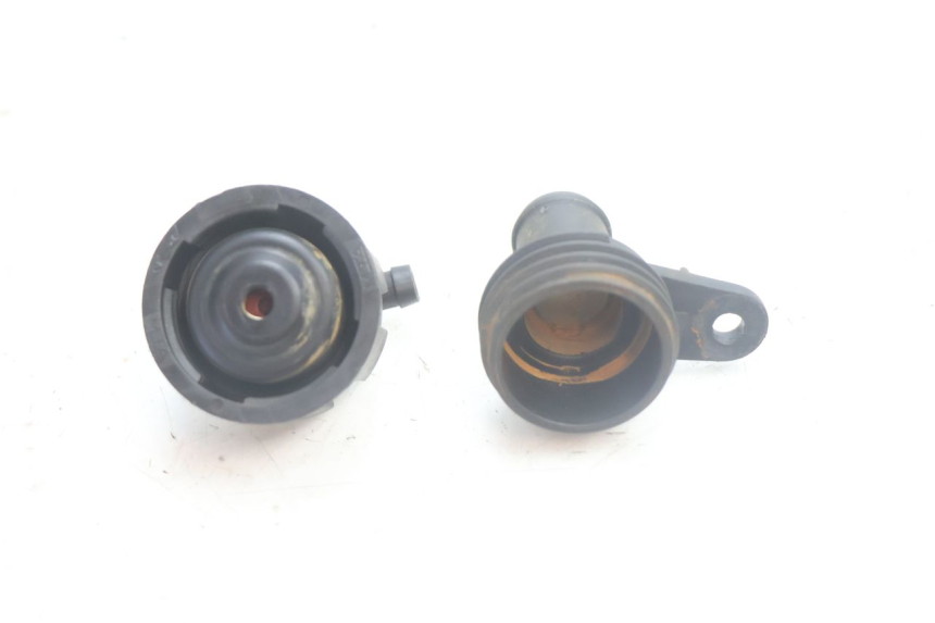 photo de TAPA DEL RADIADOR YAMAHA XMAX X-MAX 125 (2006 - 2009) - Zoom estado de uso