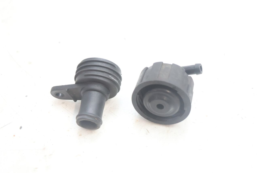 photo de TAPA DEL RADIADOR YAMAHA X-MAX XMAX 125 (2010 - 2013) - Detalle de la pieza