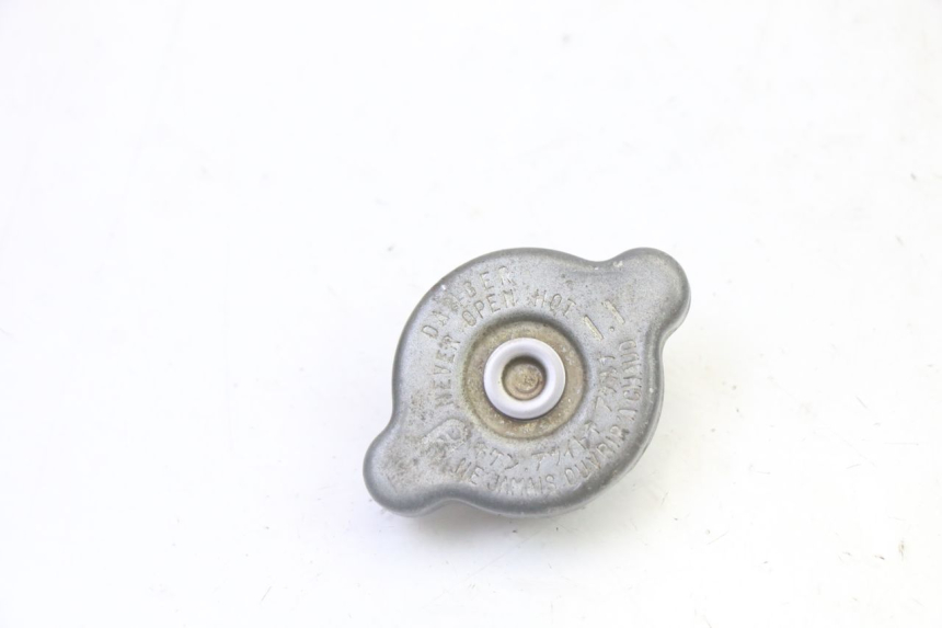 photo de TAPON RADIADOR YAMAHA YZ 125 (1998 - 2005) - Vista principal