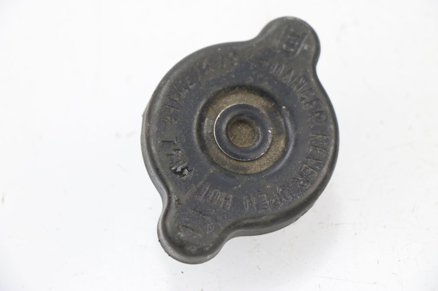 photo de TAPON RADIADOR YAMAHA YZ 80 (1998 - 2001) - Vista principal