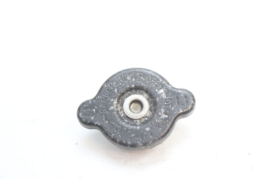 photo de TAPON RADIADOR YAMAHA YZF R GENESIS 750 (1993 - 1998) - Vista principal
