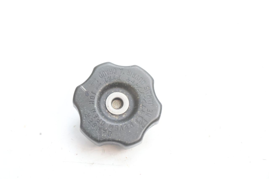 photo de TAPON RADIADOR KAWASAKI ZX-6R ZX6R 600 (2000 - 2002) - Vista principal