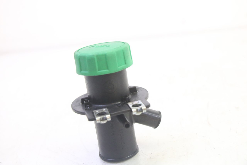 photo de TAPON DEPOSITO FUEL QUADRO 4 4D 350 (2015 - 2018) - Otra perspectiva