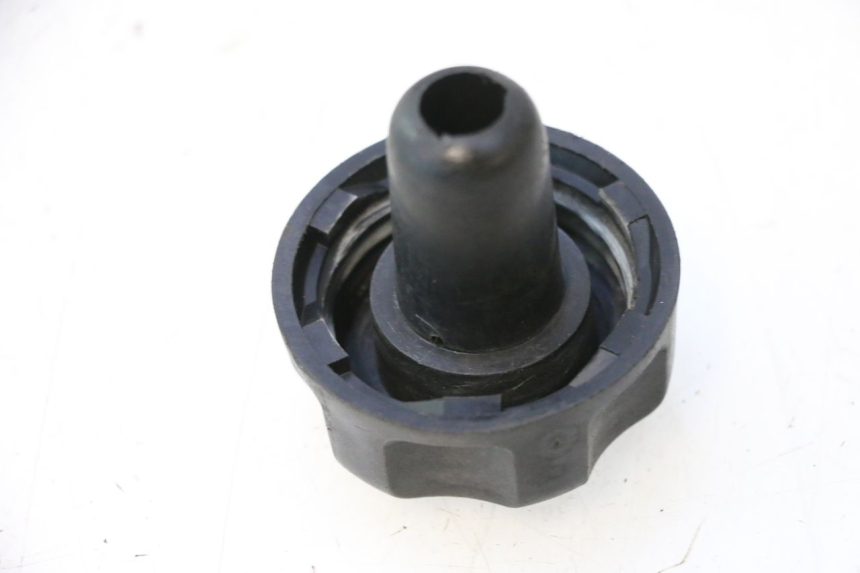 photo de TAPON DEPOSITO FUEL MBK BOOSTER ROCKET 50 (1995 - 1998) - Detalle de la pieza