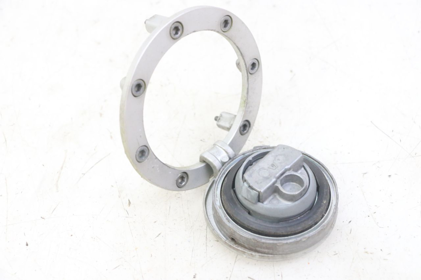 photo de TAPON DEPOSITO FUEL HONDA CBF 500 (2004 - 2007) - Zoom estado de uso