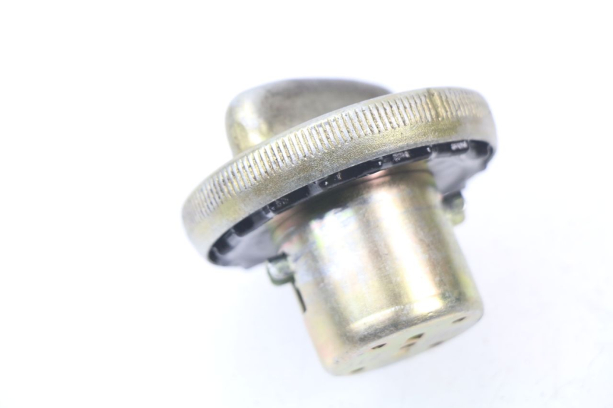 photo de TAPON DEPOSITO FUEL GENERIC CRACKER 50 (2005 - 2008) - Vista principal