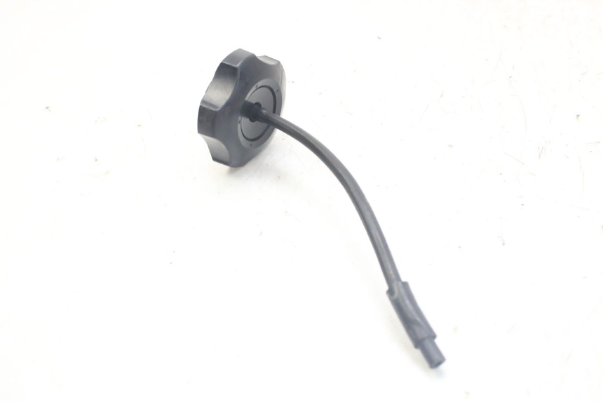 photo de TAPA DEPÓSITO DE COMBUSTIBLE HONDA CRF 250 (2010 - 2013) - Detalle de la pieza