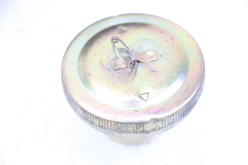 photo de TAPA DE DEPÓSITO DE COMBUSTIBLE SYM CROX 4T 50 (2016 - 2023) - Zoom estado de uso