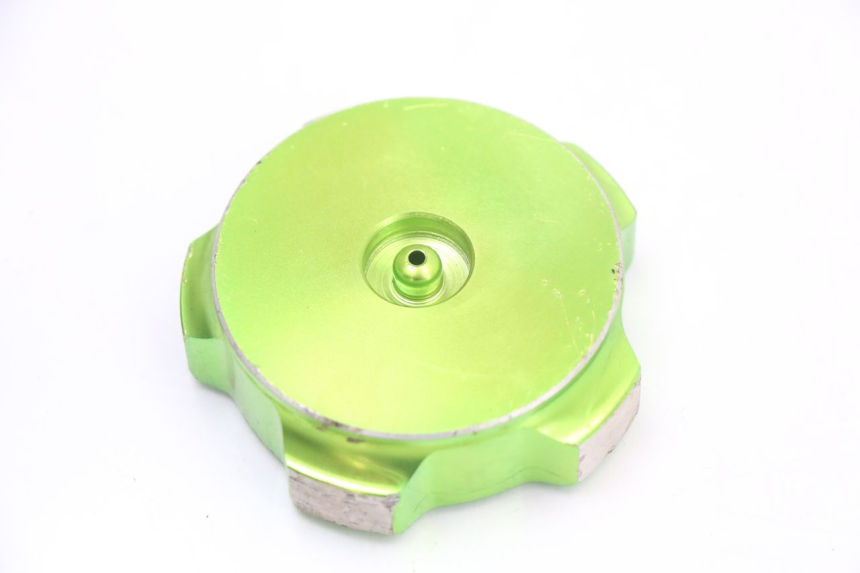 photo de TAPA DEPÓSITO DE COMBUSTIBLE CCR DIRT BIKE 125 - Detalle de la pieza