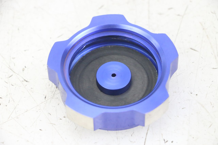 photo de TAPA DEPÓSITO DE COMBUSTIBLE CCR DIRT BIKE 125 - Otra perspectiva