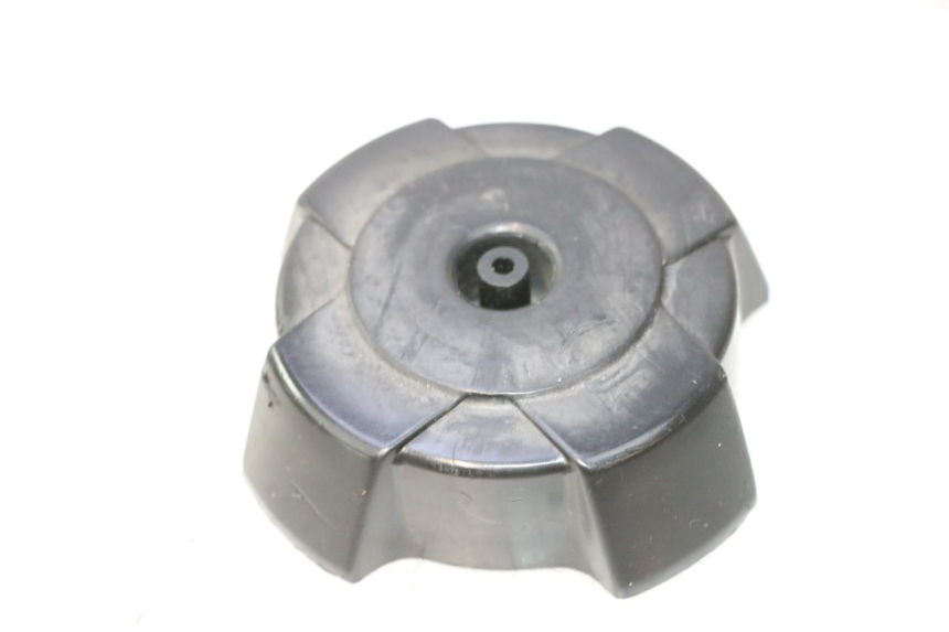 photo de TAPON DEPOSITO FUEL SUZUKI DR S 600 (1985 - 1989) - Zoom estado de uso