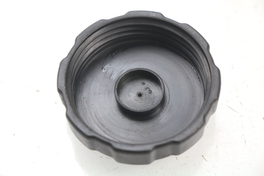 photo de TAPA DEPÓSITO DE COMBUSTIBLE PEUGEOT ELYSTAR 50 (2002 - 2014) - Detalle de la pieza