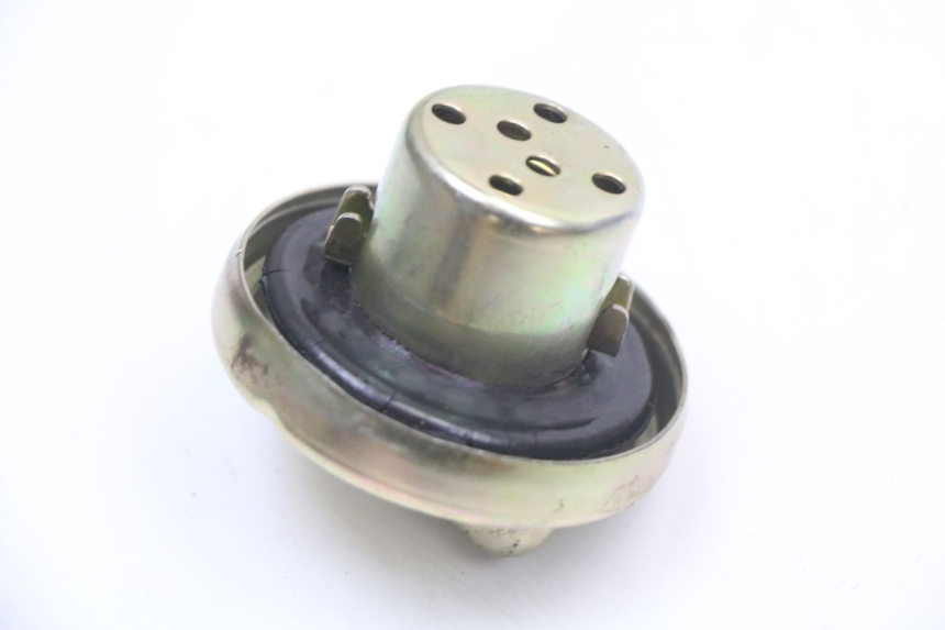 photo de TAPA DEPÓSITO DE COMBUSTIBLE JM MOTORS EVOLIS 4T 50 (2018 - 2022) - Zoom estado de uso