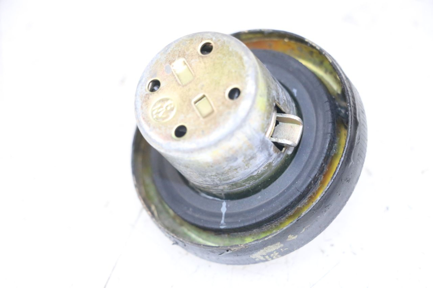 photo de TAPA DEPÓSITO DE COMBUSTIBLE SYM FIDDLE 2 50 (2008 - 2013) - Vista principal