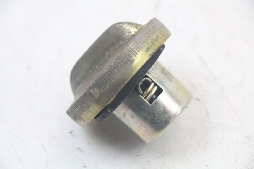 photo de TAPA DEPÓSITO DE COMBUSTIBLE SYM FIDDLE 2 50 (2008 - 2013) - Zoom estado de uso