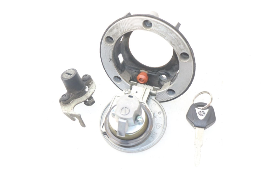 photo de TAPON DEPOSITO FUEL YAMAHA FJR ABS 1300 (2006 - 2012) - Detalle de la pieza