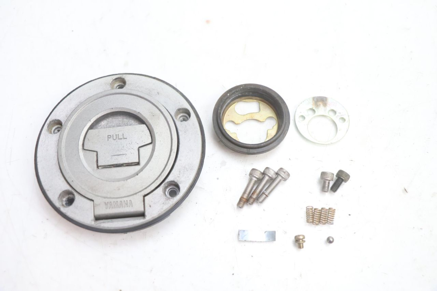 photo de TAPON DEPOSITO FUEL YAMAHA FJR 1300 (2001 - 2005) - Vista principal