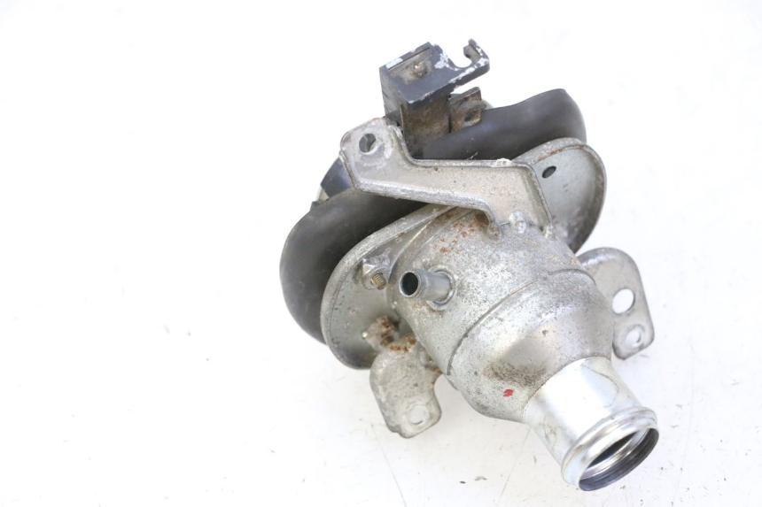 photo de TAPON DEPOSITO FUEL KYMCO GRAND DINK 125 (2002 - 2007) - Primer plano técnico