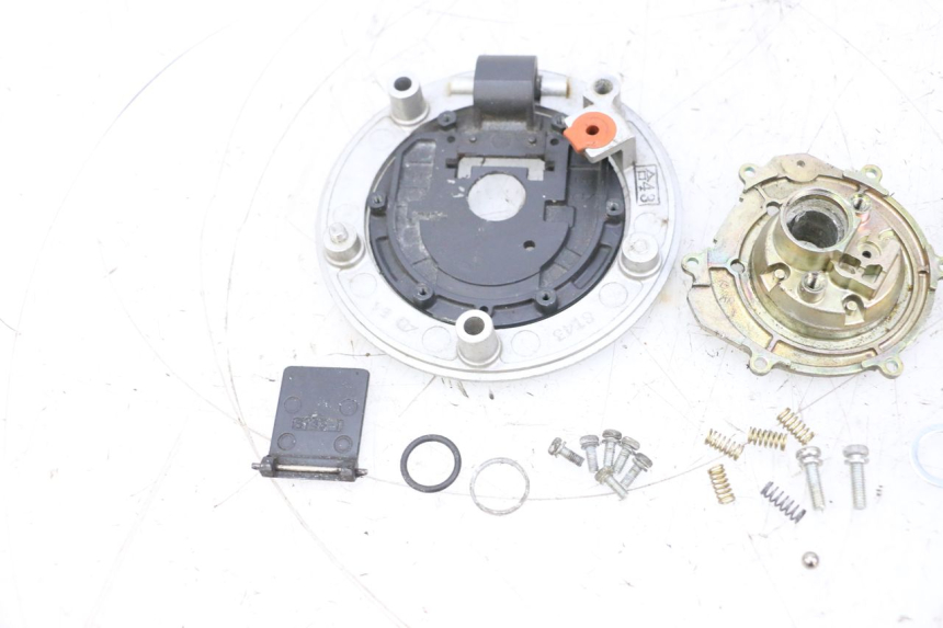 photo de TAPON DEPOSITO FUEL SUZUKI GSXR GSX-R 1000 (2003 - 2004) - Zoom estado de uso