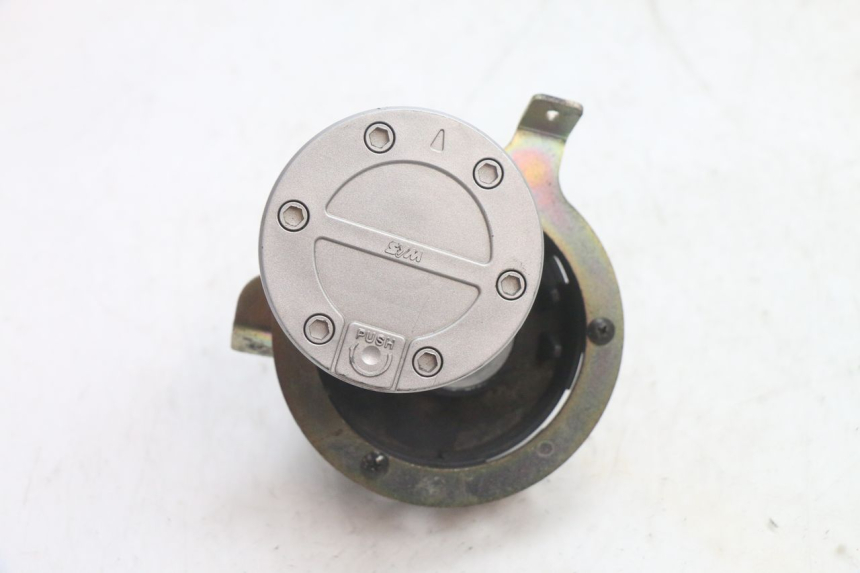 photo de TAPON DEPOSITO FUEL SYM GTS EVO 125 (2009 - 2013) - Zoom estado de uso