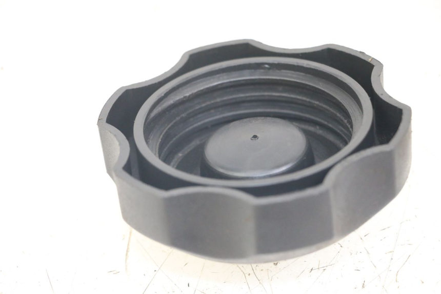 photo de TAPON DEPOSITO FUEL HYTRACK HY S 4X4 410 (2013 - 2016) - Detalle de la pieza