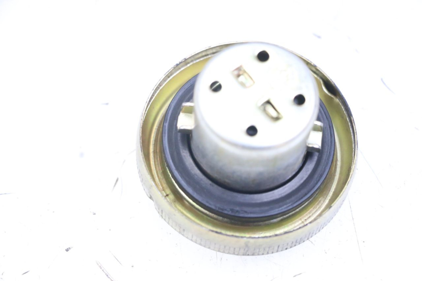 photo de TAPA DEPÓSITO DE COMBUSTIBLE SYM JET 14 4T 50 (2018 - 2022) - Detalle de la pieza