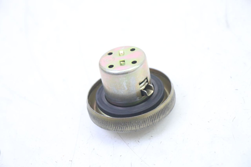 photo de TAPA DEPÓSITO DE COMBUSTIBLE SYM JET 14 4T 50 (2018 - 2022) - Otra perspectiva