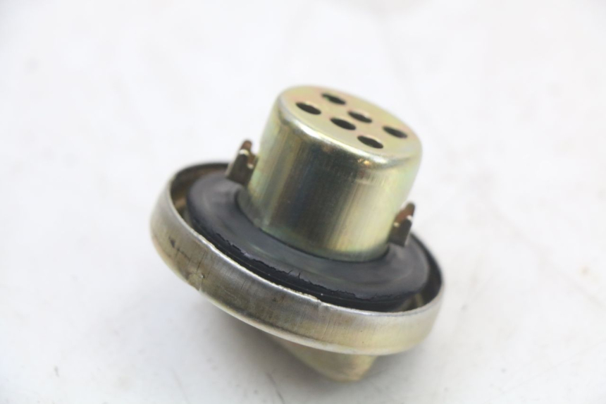 photo de TAPON DEPOSITO FUEL JM MOTORS VX 125 (2022 - 2025) - Primer plano técnico