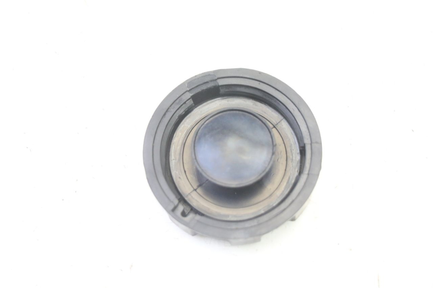 photo de TAPA DE DEPÓSITO DE COMBUSTIBLE PEUGEOT KISBEE 4T 50 (2018 - 2022) - Zoom estado de uso