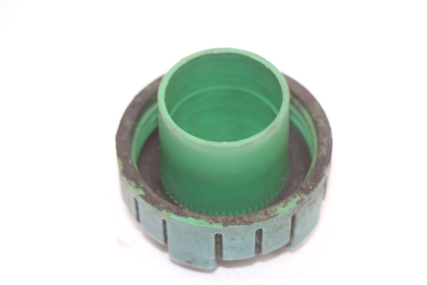 photo de TAPON DEPOSITO FUEL RENAULT KOURANOS 125 (2001 - 2004) - Otra perspectiva