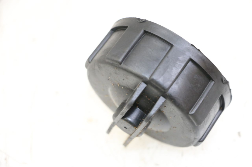photo de TAPON DEPOSITO FUEL KYMCO PEOPLE S 125 (2000 - 2008) - Zoom estado de uso