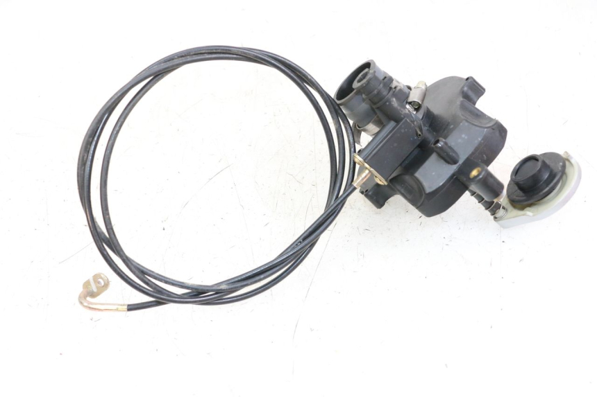 photo de TAPON DEPOSITO FUEL SYM MIO 50 (2011 - 2017) - Primer plano técnico