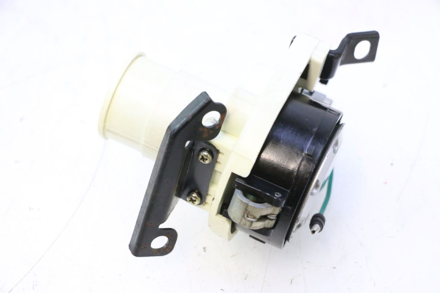 photo de TAPON DEPOSITO FUEL KYMCO MOVIE S 125 (2009 - 2018) - Detalles de los puntos de fijación