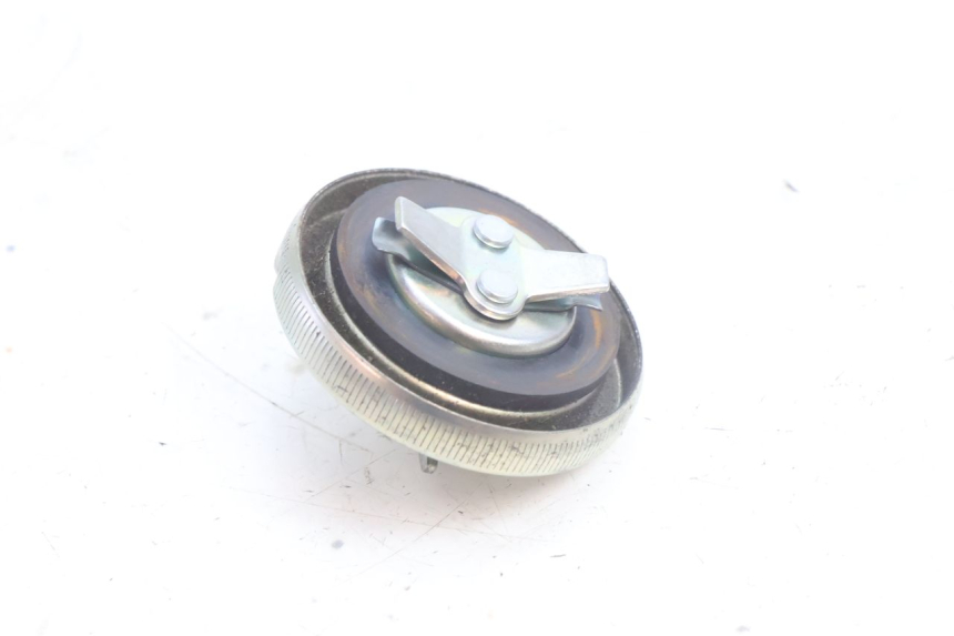 photo de TAPON DEPOSITO FUEL YAMAHA N-MAX NMAX 125 (2021 - 2024) - Zoom estado de uso