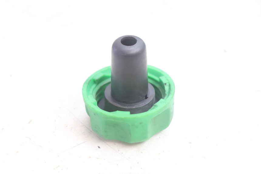 photo de TAPON DEPOSITO FUEL YAMAHA NEO'S NEOS 2T 50 (1998 - 2007) - Zoom estado de uso